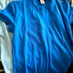 🦋Ladies Ribbed Mock Neck Crop Top🦋